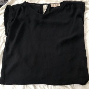 Size S, short sleeve blouse